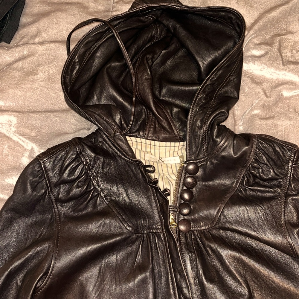 Mike & Chris 100% leather hooded jacket, RARE STYLE. Good used condition. SIZE M
